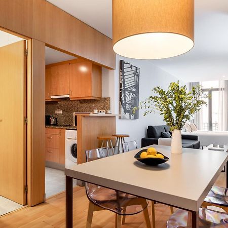 Aspasios Plaza Real Apartments Барселона Экстерьер фото