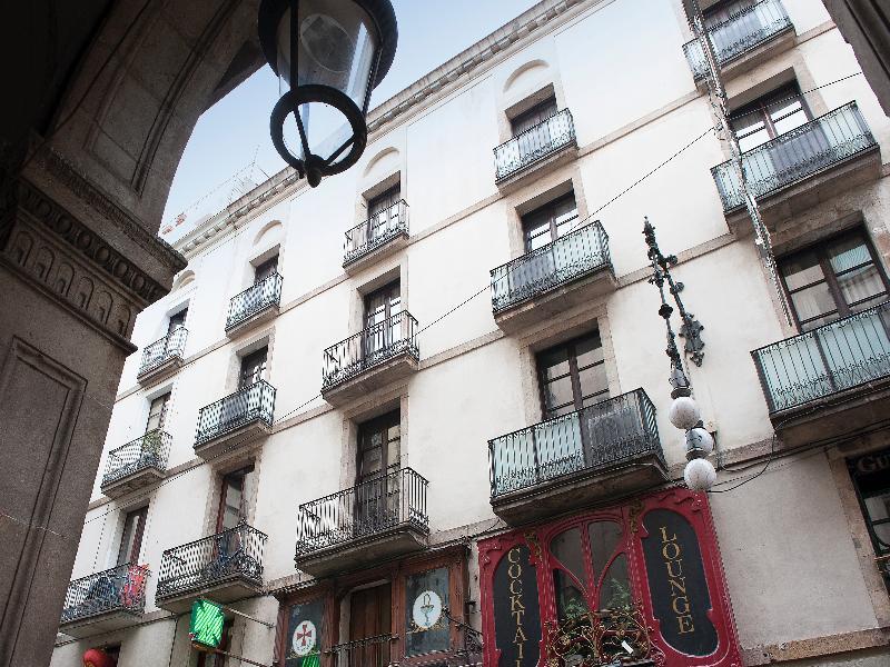 Aspasios Plaza Real Apartments Барселона Экстерьер фото